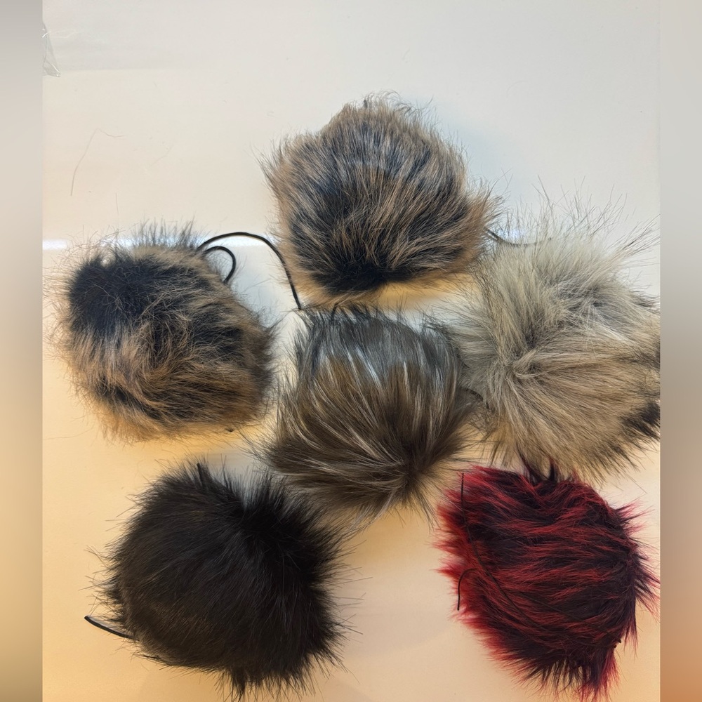 B Knits Handmade Pom poms x 6